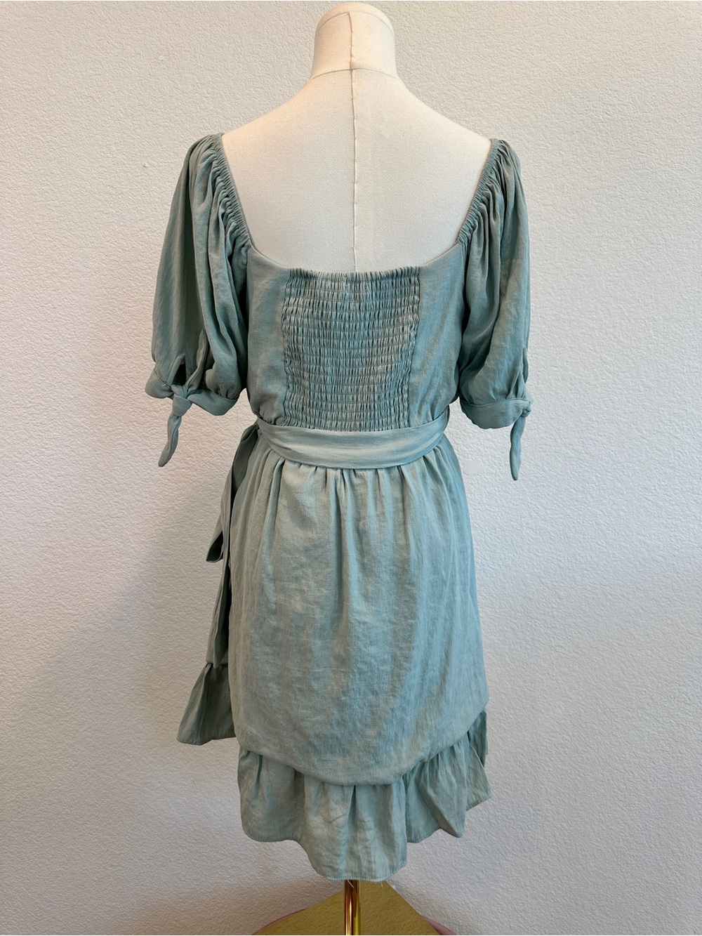The Clothing Company Sage Green Puff Sleeve Wrap Mini Dress Size Large - Picture 4 of 8